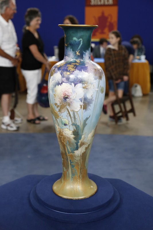Royal Doulton Vase, ca. 1895 Antiques Roadshow PBS