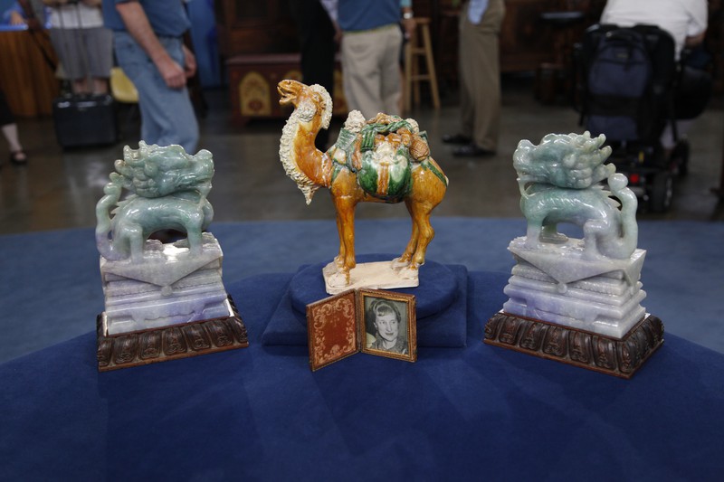 Chinese Jade & Porcelain Figures, ca. 1925 Antiques Roadshow PBS