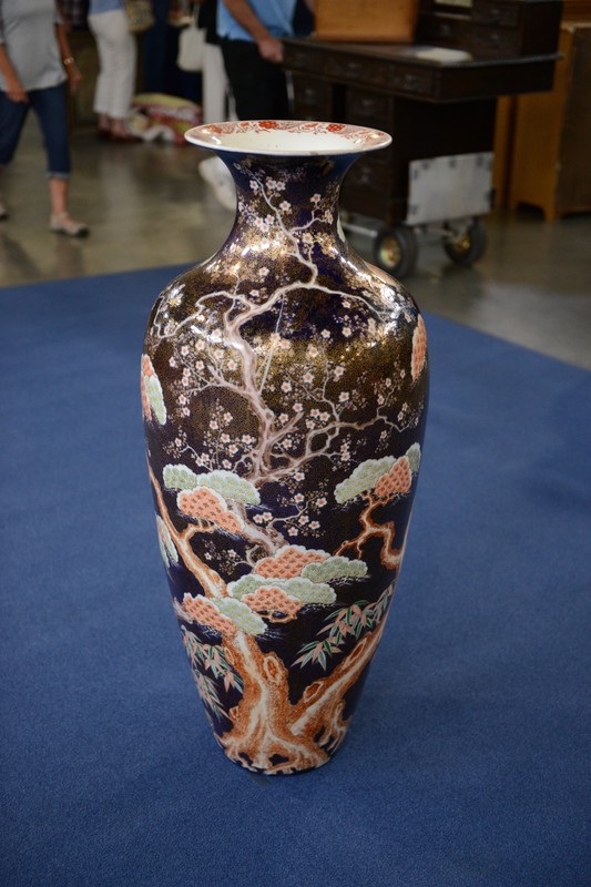 Japanese Arita Porcelain Vase, ca. 1910 Antiques Roadshow PBS