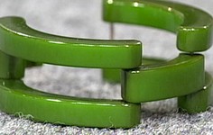 SLIDESHOW | Bakelite or Fakelite?