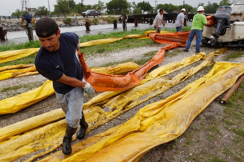 oil containment booms
