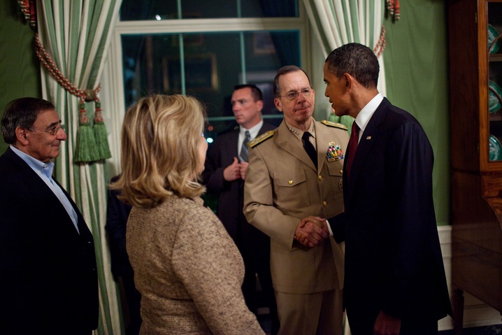 President Obama shakes hands with Adm. Mike Mullen; White House photo by Pete Souza President Obama shakes hands with Adm. Mike Mullen after his statement about the mission against Osama bin Laden. CIA Director Leon Panetta and Secretary of State Hillary Rodham Clinton are pictured at left. (White House photo by Pete Souza)