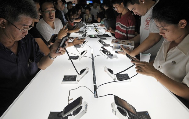 smartphones at a mobile telecommunication fair